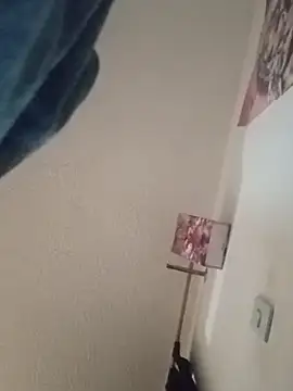 Naomy veracruz  online show from 06/11/26, 04:05