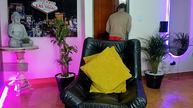 Snapshot of lukasgreene chatting on 03/18/25, 01:53 lukasgreene online show from 03/18/25, 01:53