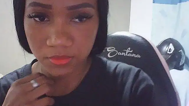 Fariana01 online show from 05/28/26, 11:13