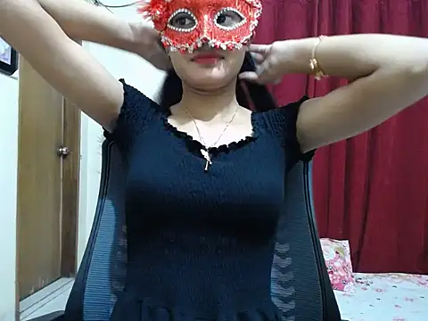 taisina online show from 02/14/25, 12:19