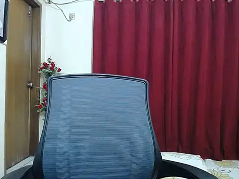 taisina online show from 02/27/25, 02:32