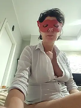 Vagabondainnamorata online show from 06/11/26, 03:37