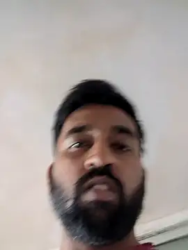 Snapshot of surabhi09 chatting on 11/08/25, 07:08 surabhi09 online show from 11/08/25, 07:08