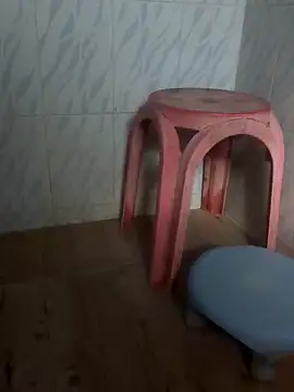 Snapshot of surabhi09 chatting on 12/03/25, 03:58 surabhi09 online show from 12/03/25, 03:58