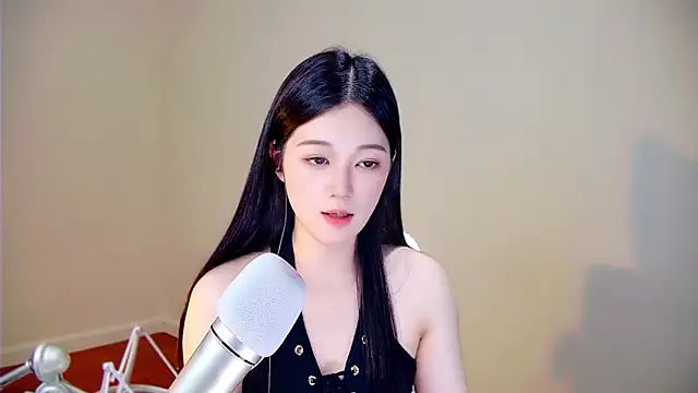 memeda online show from 10/25/25, 02:56