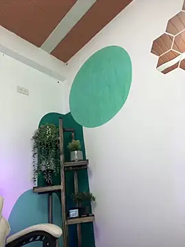 Snapshot of LollaByer chatting on 11/14/25, 09:02 LollaByer online show from 11/14/25, 09:02