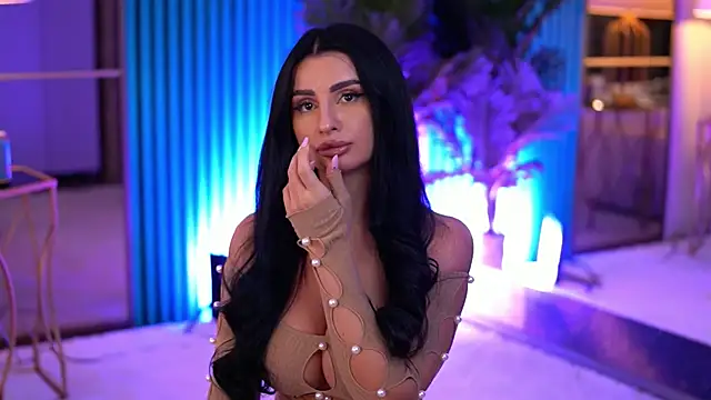 IsabelleHunt online show from 02/10/25, 08:53