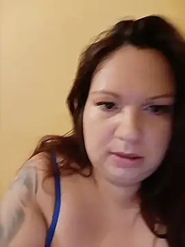 Szilvi93 online show from 07/30/26, 05:17