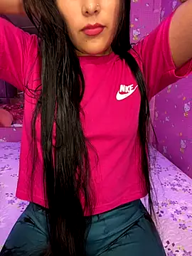 Snapshot of Velyn_18 chatting on 11/09/25, 03:16 Velyn 18 online show from 11/09/25, 03:16