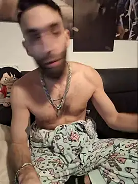 Snapshot of DaWoD030 chatting on 12/23/24, 08:57 DaWoD030 online show from 12/23/24, 08:57