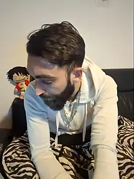 Snapshot of DaWoD030 chatting on 01/27/25, 12:48 DaWoD030 online show from 01/27/25, 12:48