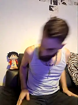 Snapshot of DaWoD030 chatting on 02/22/25, 05:46 DaWoD030 online show from 02/22/25, 05:46