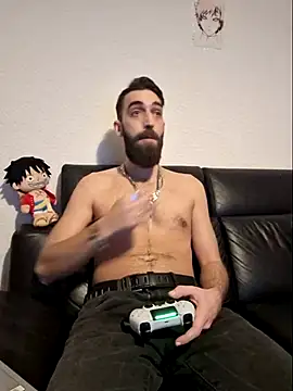 Snapshot of DaWoD030 chatting on 03/06/25, 05:33 DaWoD030 online show from 03/06/25, 05:33