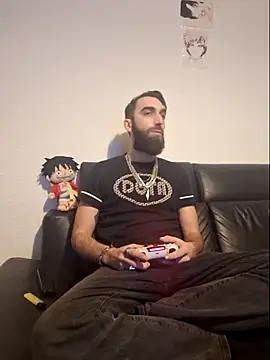 Snapshot of DaWoD030 chatting on 03/18/25, 05:53 DaWoD030 online show from 03/18/25, 05:53