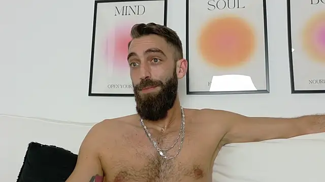 Snapshot of DaWoD030 chatting on 10/21/25, 06:41 DaWoD030 online show from 10/21/25, 06:41