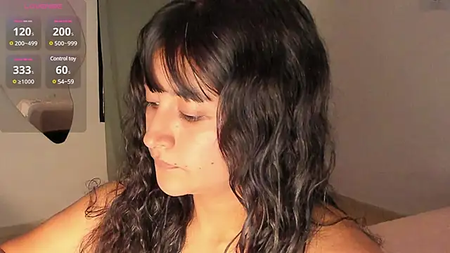 Snapshot of Lady_Rey chatting on 01/15/25, 02:06 Lady Rey online show from 01/15/25, 02:06