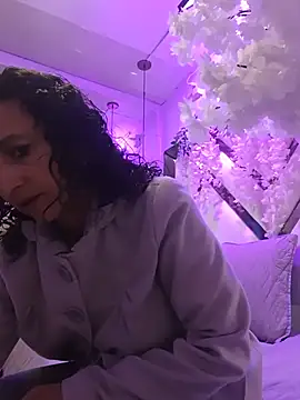 AriannaRussell  online show from 06/12/26, 12:26