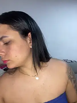 Leyna Kenet online show from 12/29/24, 08:37