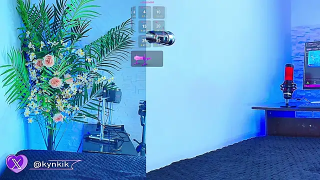 Kinky  Karo online show from 11/16/25, 01:33