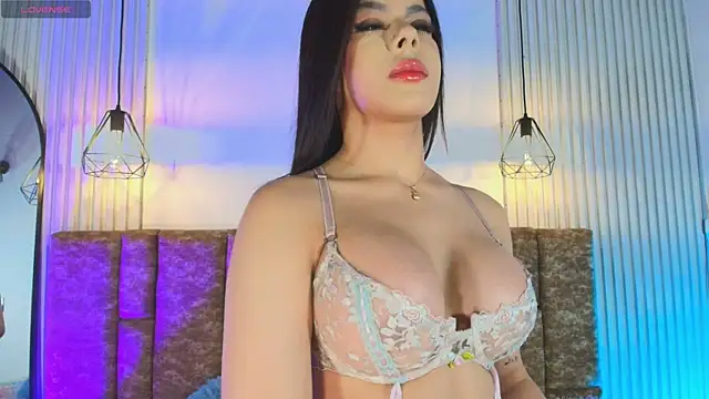 tiffany johnson11 online show from 06/15/26, 07:27