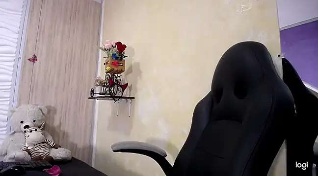 anthiamelisa online show from 12/14/24, 10:50