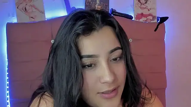 male couper online show from 12/14/24, 01:28