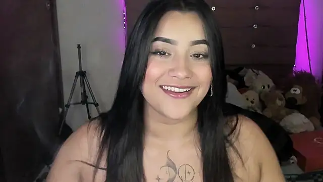 male couper online show from 12/22/24, 01:01