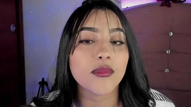 male couper online show from 02/19/25, 04:12