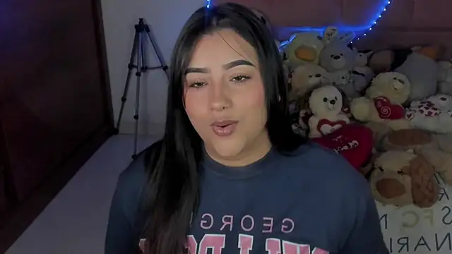 male couper online show from 02/28/25, 12:43