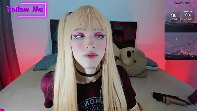 Snapshot of Kirmyy_ chatting on 12/13/24, 12:42 Kirmyy  online show from 12/13/24, 12:42