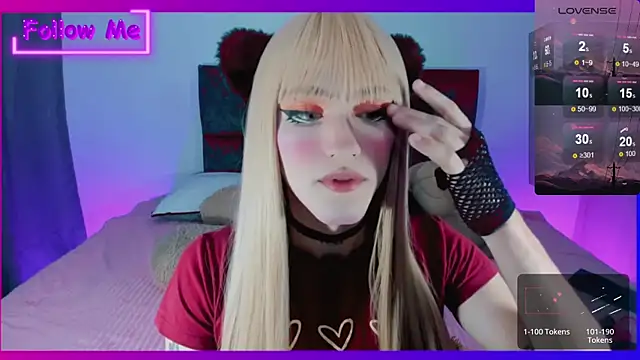 Snapshot of Kirmyy_ chatting on 12/16/24, 10:56 Kirmyy  online show from 12/16/24, 10:56