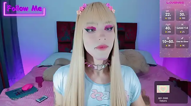 Snapshot of Kirmyy_ chatting on 01/07/25, 11:45 Kirmyy  online show from 01/07/25, 11:45