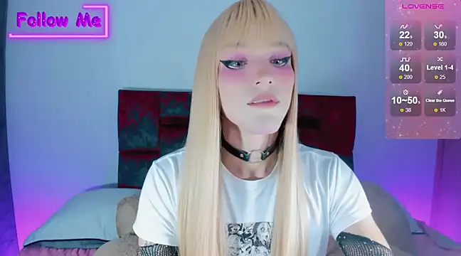 Snapshot of Kirmyy_ chatting on 01/10/25, 06:31 Kirmyy  online show from 01/10/25, 06:31