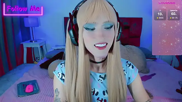 Snapshot of Kirmyy_ chatting on 01/21/25, 02:22 Kirmyy  online show from 01/21/25, 02:22