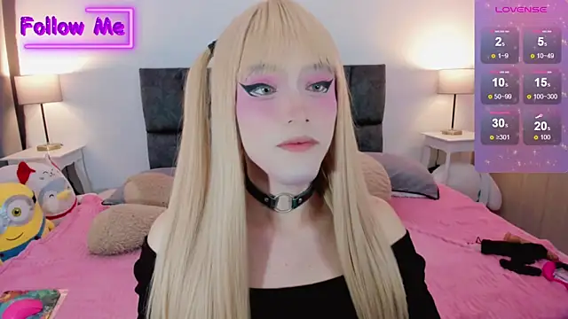 Snapshot of Kirmyy_ chatting on 02/11/25, 09:25 Kirmyy  online show from 02/11/25, 09:25