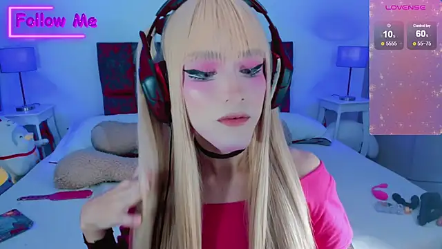 Snapshot of Kirmyy_ chatting on 02/23/25, 08:55 Kirmyy  online show from 02/23/25, 08:55