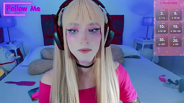 Snapshot of Kirmyy_ chatting on 02/23/25, 11:58 Kirmyy  online show from 02/23/25, 11:58