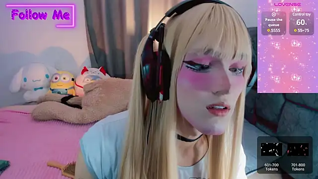 Snapshot of Kirmyy_ chatting on 03/05/25, 10:32 Kirmyy  online show from 03/05/25, 10:32