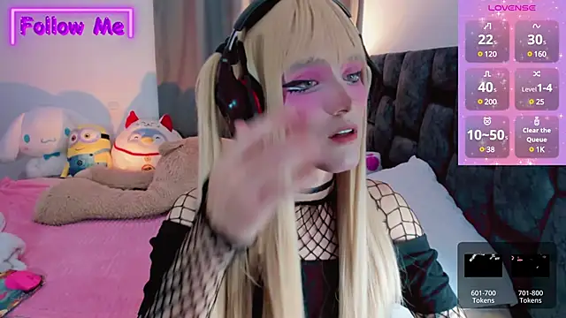 Snapshot of Kirmyy_ chatting on 03/14/25, 11:11 Kirmyy  online show from 03/14/25, 11:11