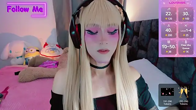 Snapshot of Kirmyy_ chatting on 03/16/25, 09:26 Kirmyy  online show from 03/16/25, 09:26