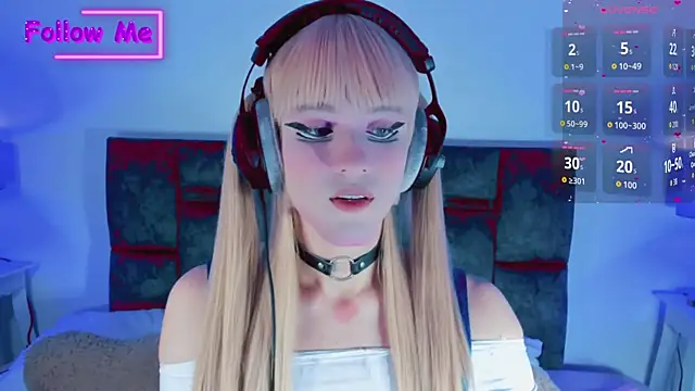 Snapshot of Kirmyy_ chatting on 09/15/25, 09:15 Kirmyy  online show from 09/15/25, 09:15