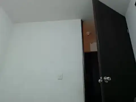 nicolle milf1978 online show from 01/17/25, 11:51