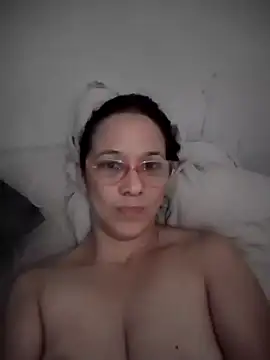 nicolle milf1978 online show from 05/23/26, 09:57