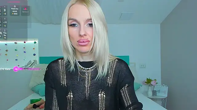Lana kitty   online show from 12/17/24, 08:32
