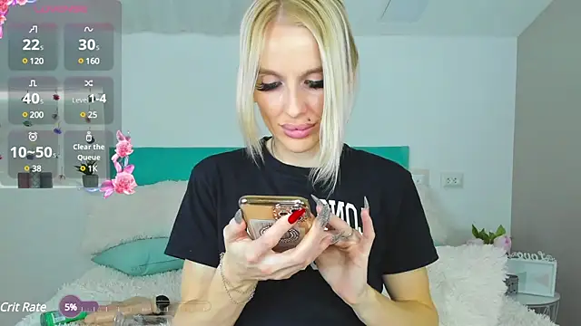 Lana kitty   online show from 12/26/24, 12:25