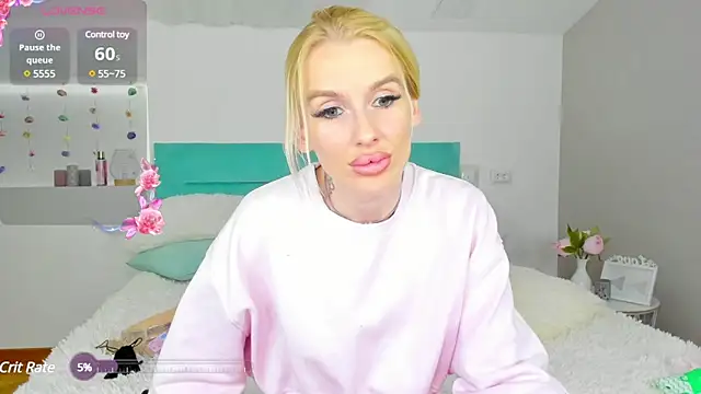 Lana kitty   online show from 01/02/25, 03:05