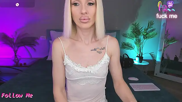 Lana kitty   online show from 06/10/26, 01:28