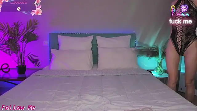 Lana kitty   online show from 07/28/26, 10:20