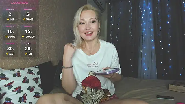 Milena candyy online show from 12/10/24, 06:06