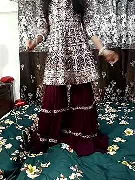 Cute-Bhavya online show from 02/03/25, 06:13